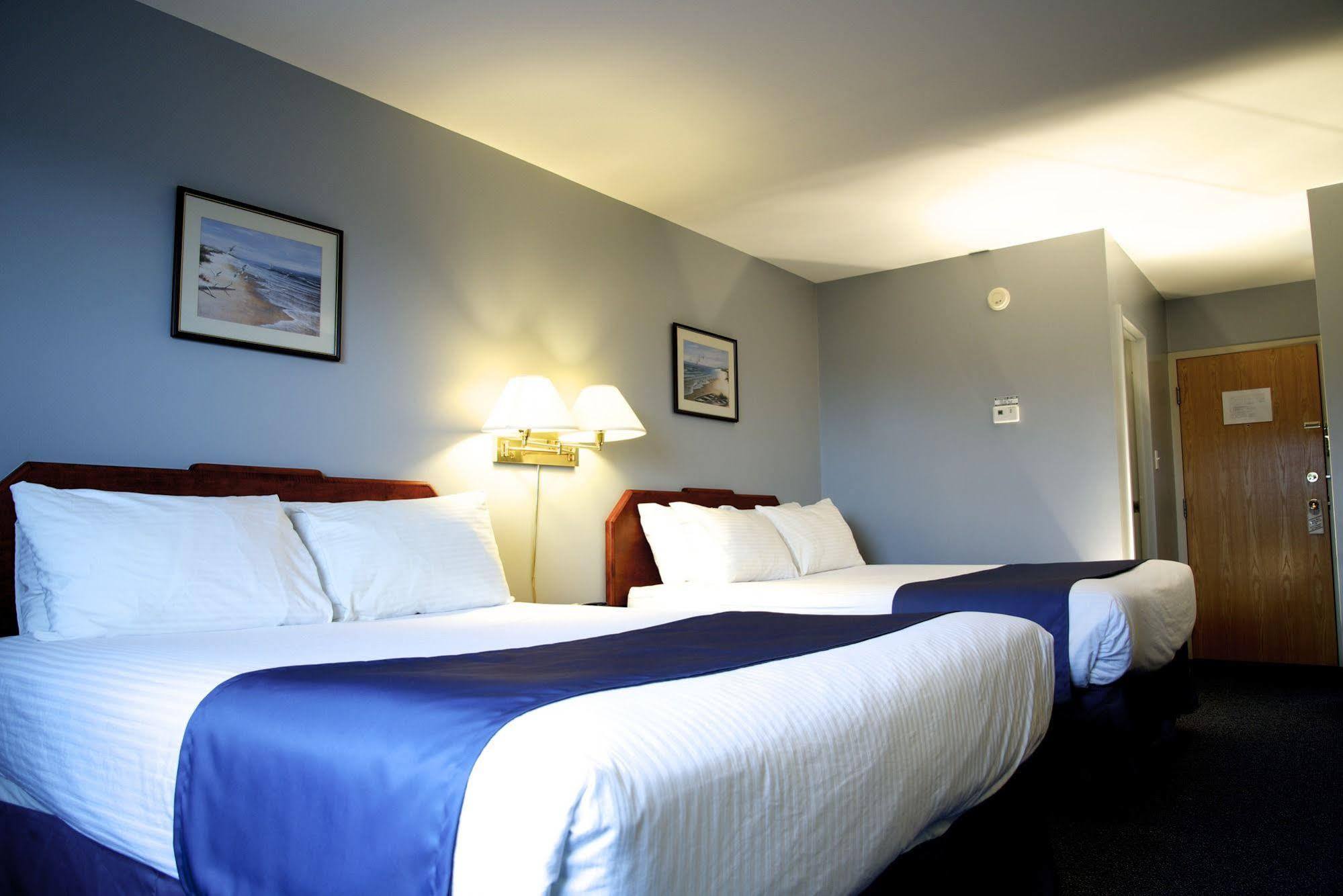 St Christopher'S Hotel Channel Port aux Basques Bagian luar foto