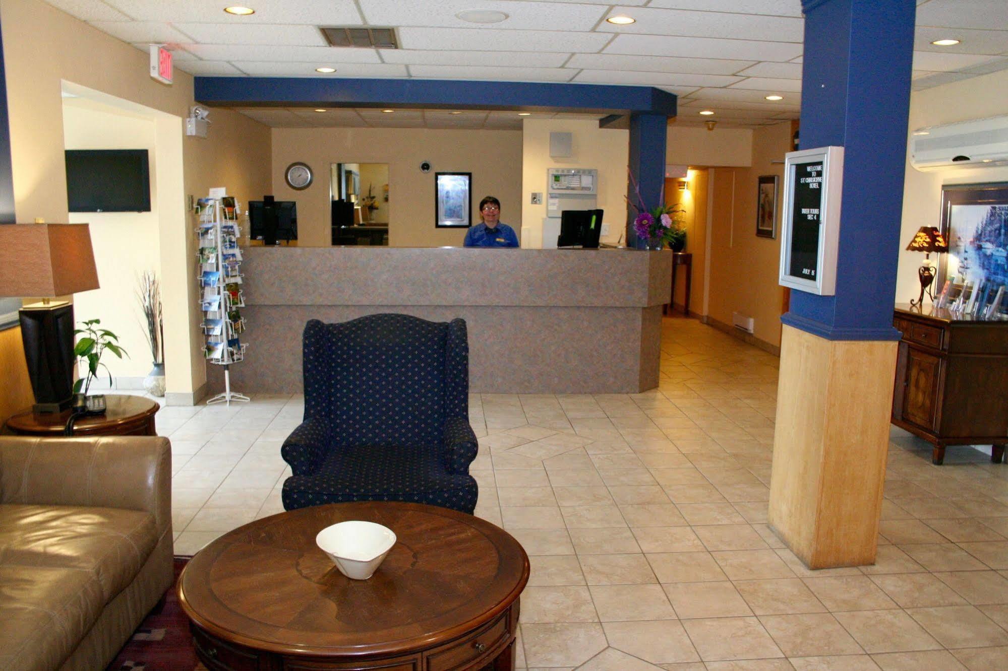 St Christopher'S Hotel Channel Port aux Basques Bagian luar foto